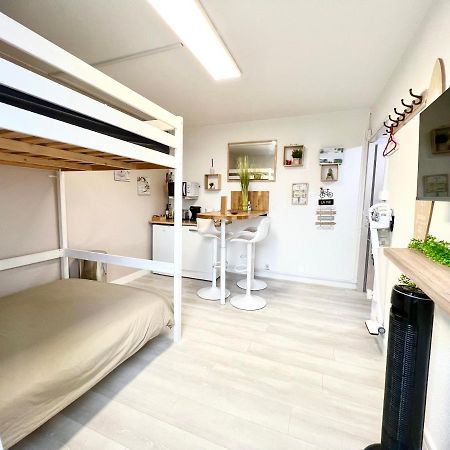 Studio Cosy Bali 1 A 4 Pers Porte Du Futuroscope Chasseneuil-du-Poitou Buitenkant foto
